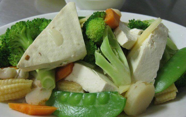 Steamed Tofu Mix Vegetable