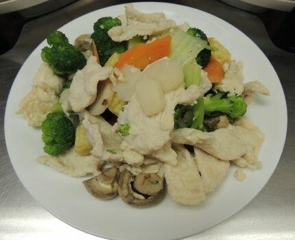 Steamed Chicken Mix Vegetable